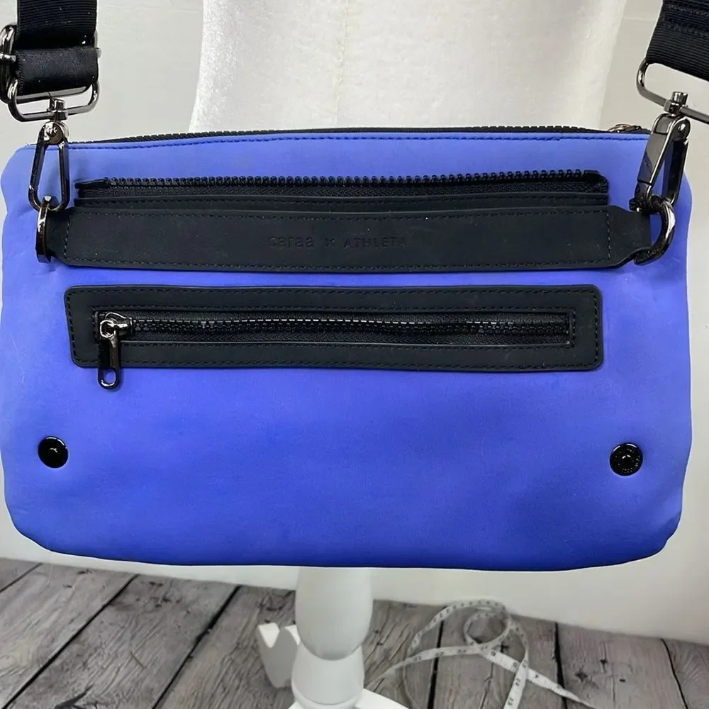 CARAA X ATHLETA CONVERTIBLE POUCH Blue Shoulder Bag